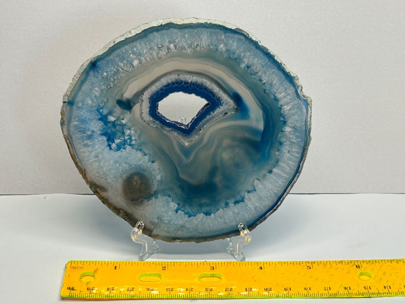 Photo 1 of 025882…5” agate slice with stand in gift box