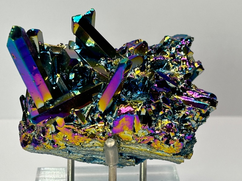 Photo 1 of 025928…3” rainbow electroplated crystal on stand