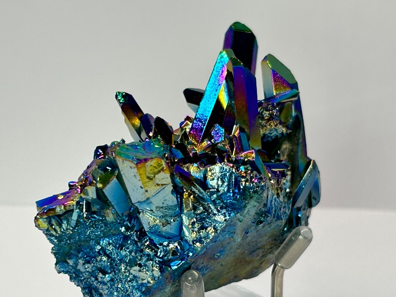 Photo 1 of 025928…3” rainbow electroplated crystal on stand