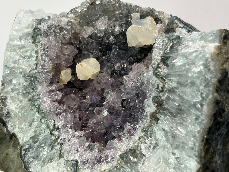 Photo 1 of 025938…5 x 4” amethyst crystal rock