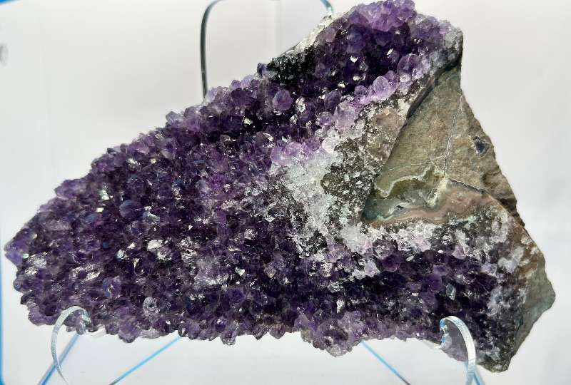 Photo 1 of 025939…7”amethyst crystal with stand