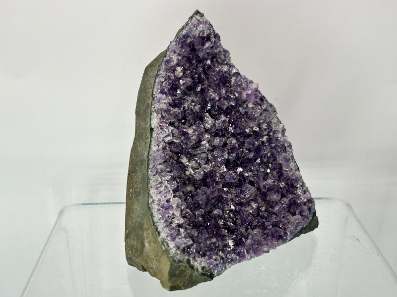 Photo 1 of 025949…4”  amethyst crystal 