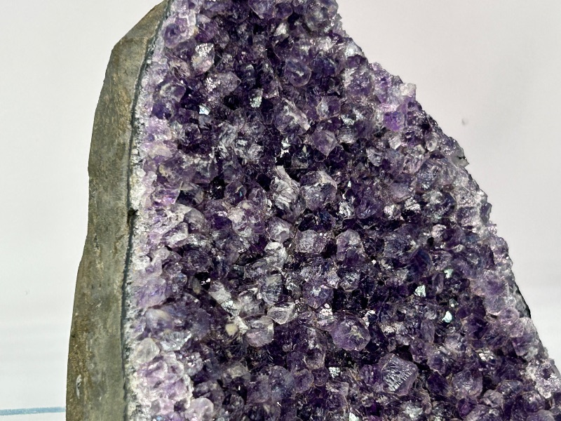 Photo 1 of 025949…4”  amethyst crystal 
