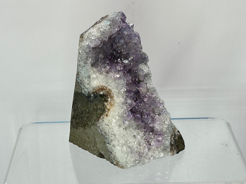 Photo 1 of 025952…3”  amethyst crystal 