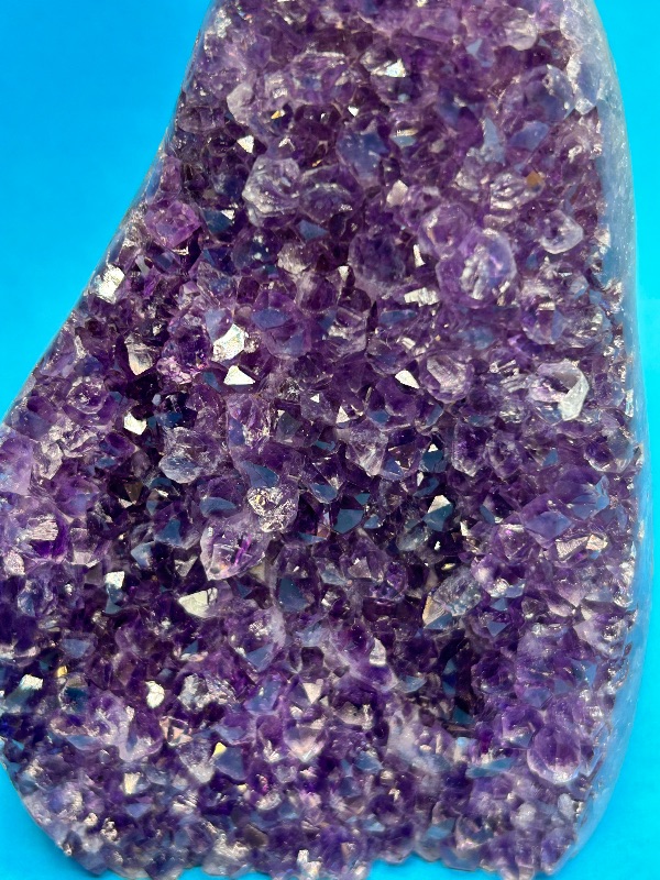 Photo 1 of 025992…5” amethyst crystal rock 