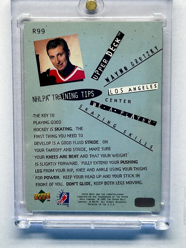 Photo 1 of 025998…  Wayne Gretzky card R99 in hard plastic case