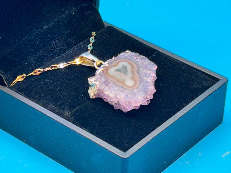 Photo 1 of 026008… amethyst stalactite slice pendant on adjustable 18.”-20” chain in lighted gift box 