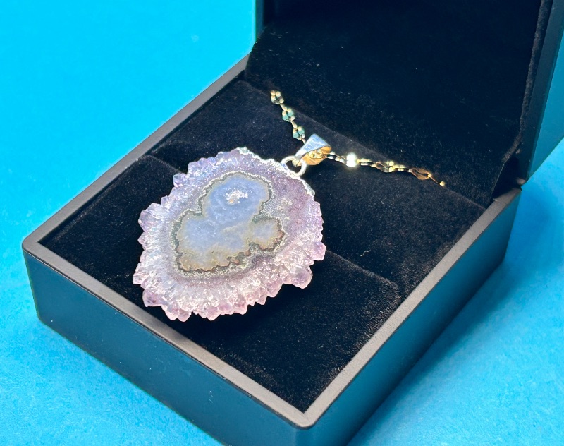 Photo 1 of 026010… amethyst stalactite slice pendant on adjustable 18.”-20” chain in lighted gift box 