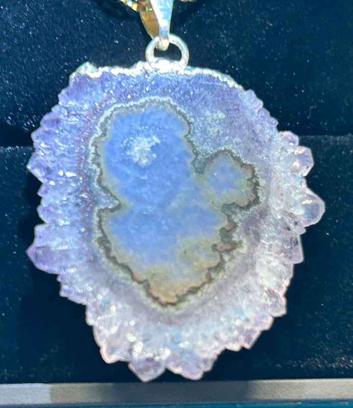 Photo 1 of 026010… amethyst stalactite slice pendant on adjustable 18.”-20” chain in lighted gift box 