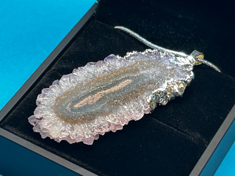 Photo 1 of 026014… amethyst stalactite slice pendant on 16” chain in lighted gift box 