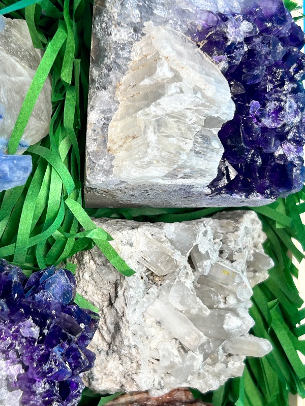 Photo 1 of 026017…rock collection in wood box