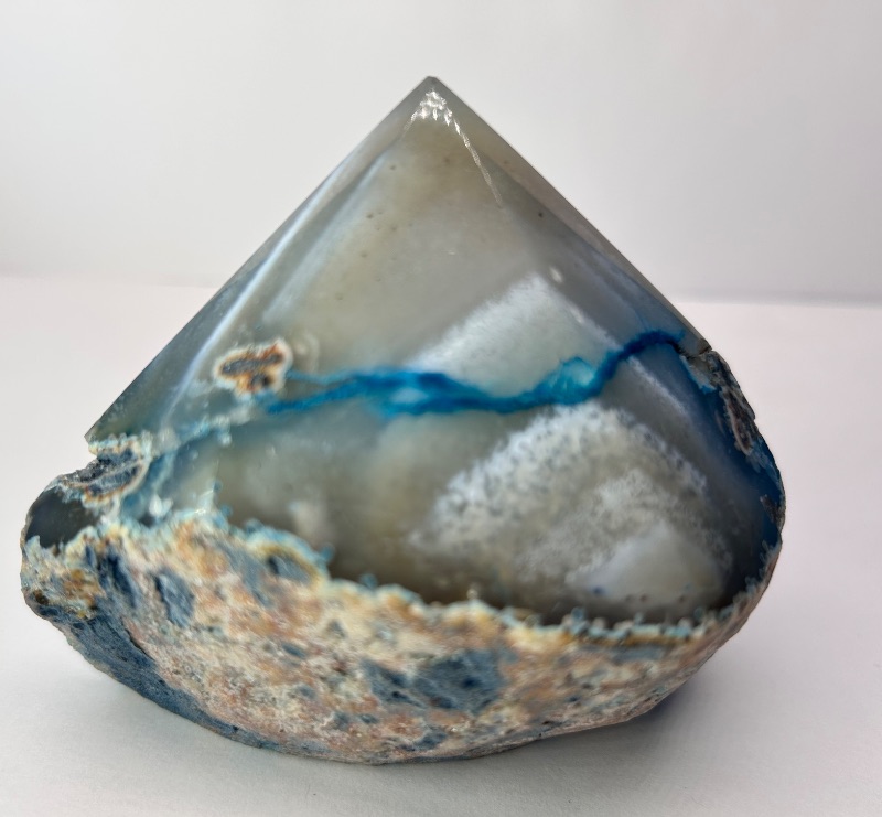 Photo 1 of 026073…4” agate point