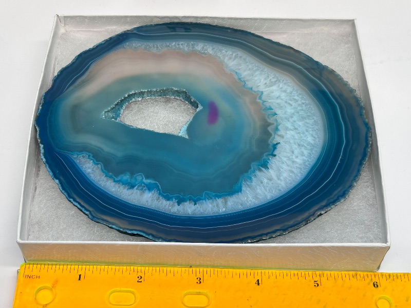 Photo 1 of 026076…6”  agate slice with stand in gift box