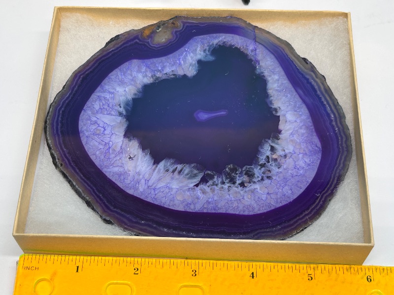 Photo 1 of 026077…6”  agate slice with stand in gift box
