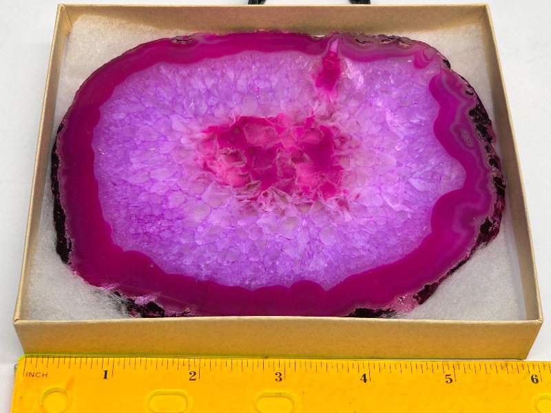 Photo 1 of 026079…6” agate slice with stand in gift box