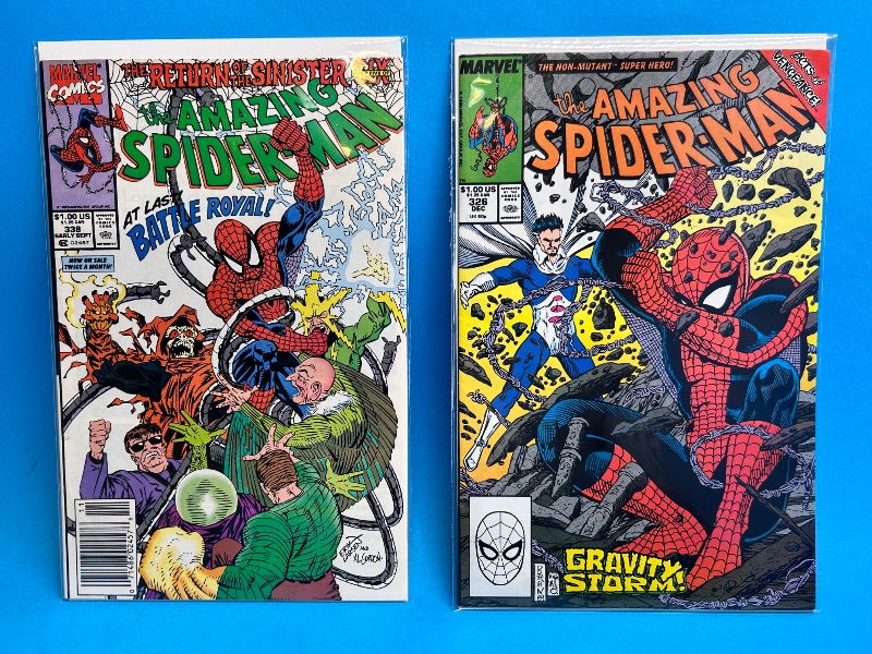 Photo 1 of 026112… 2 vintage Spider-Man comics in plastic sleeves