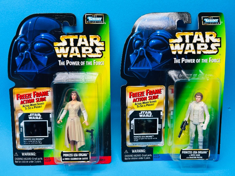 Photo 1 of 026166… 2 Star Wars figures and freeze frame slides
