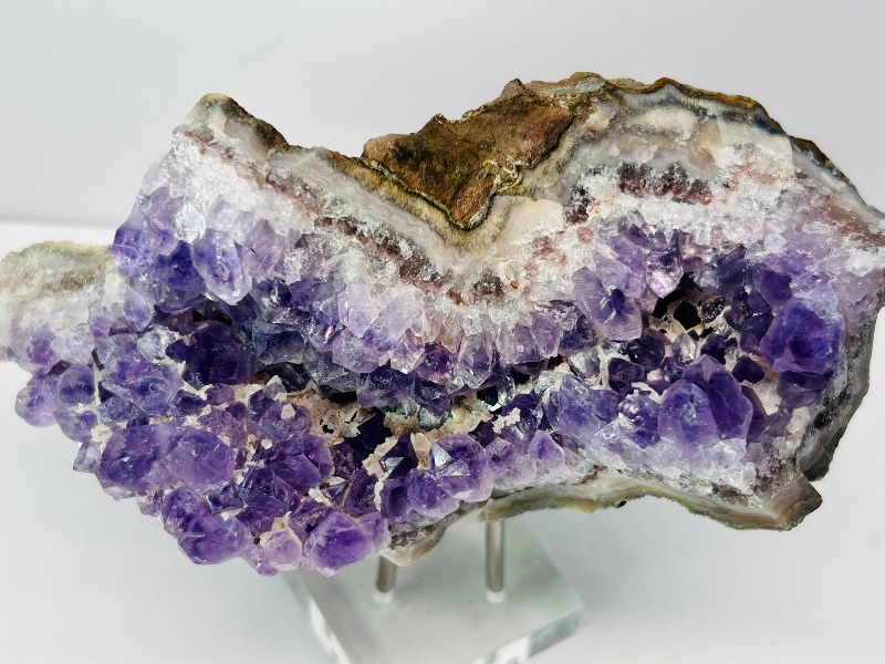 Photo 1 of 026190…5” amethyst crystal on stand