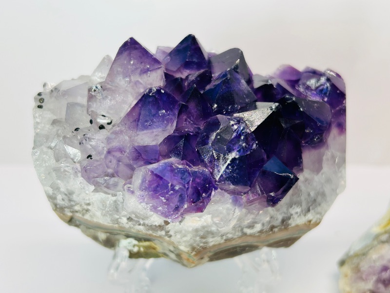 Photo 1 of ‘026193…2 amethyst crystal rocks - one on stand
