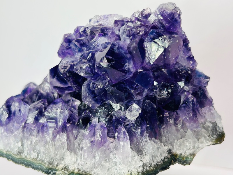 Photo 1 of 026194…5” amethyst crystal on stand 