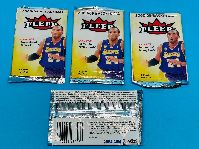 View 3 of 026198…EMPTY-Fleer basketball Kobe Bryant covers - empty foil packs-empty!