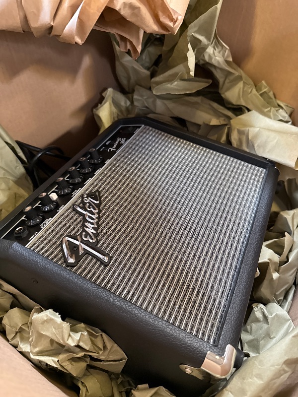 Photo 1 of Fender Frontman 20G Guitar Amp, 20 Watts, with 2-Year Warranty 6 Inch Fender Special Design Speaker, 10x16x16 inches