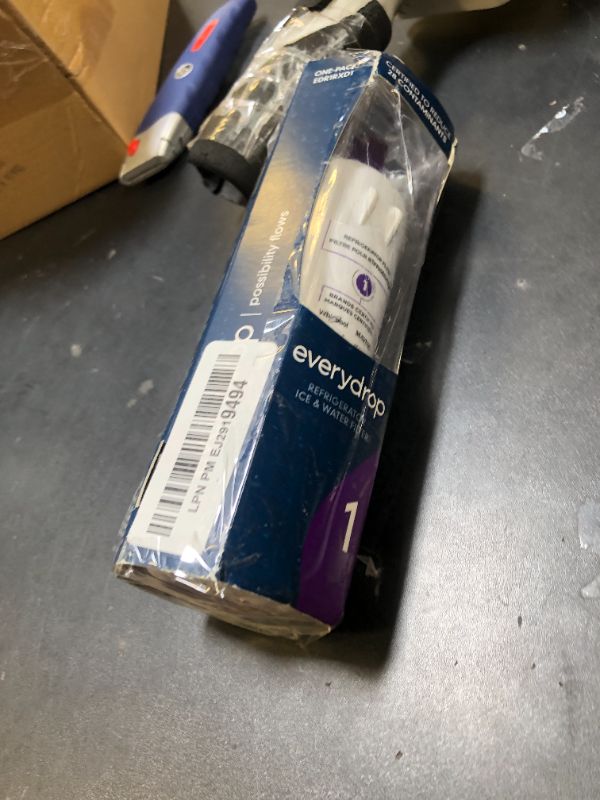 Photo 1 of everydrop by Whirlpool Ice and Water Refrigerator Filter 1, EDR1RXD1, Single-Pack , Purple