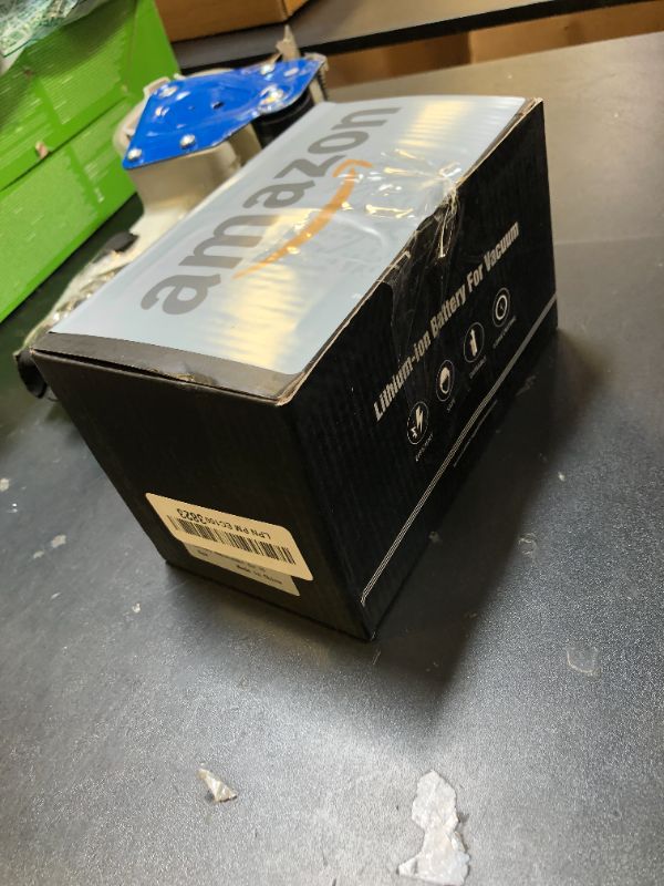 Photo 1 of Battery Replacement for Dyson V6, 6500mAh Li-ion Battery Compatible with V6 Animal V6 Absolute V6 Motorhead V6 Fluffy SV03 SV04 SV05 SV06 SV07 SV09 DC58 DC59 DC61 DC62 DC72 DC74 Vacuum Cleaner