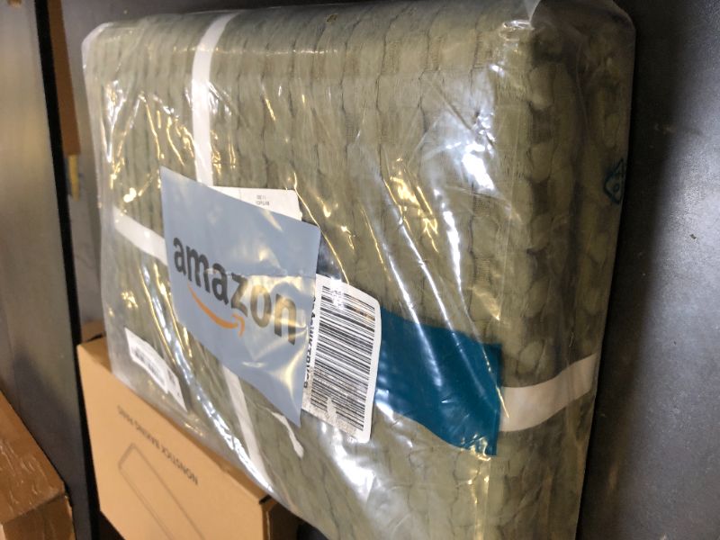 Photo 1 of Bedsure Cooling Cotton Waffle King Size Blanket - Lightweight Breathable Blanket of Rayon Derived from Bamboo for Hot Sleepers, Luxury Throws for Bed, Couch and Sofa, Green, 104x90 Inches