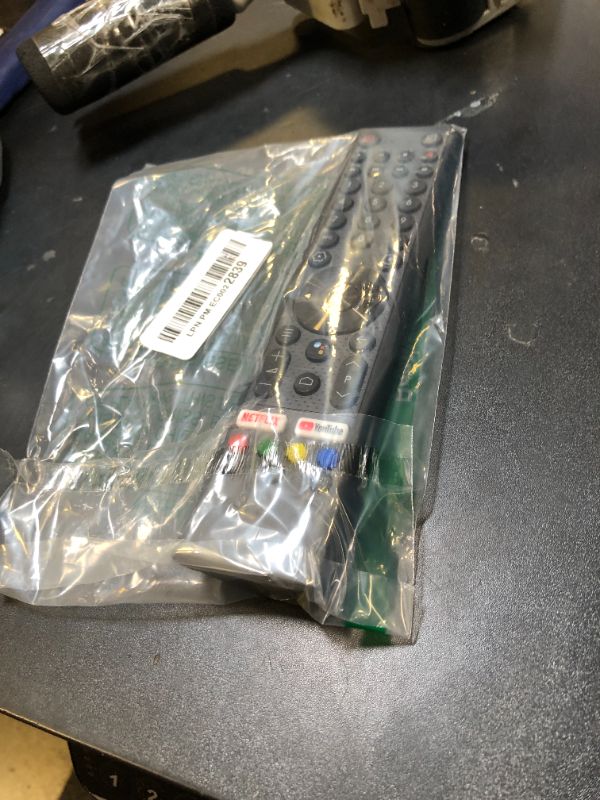 Photo 1 of Voice Replacement Remote Control Applicable for SANSUI Smart UHD TV ES50S1A ES43S1A ES55S1A