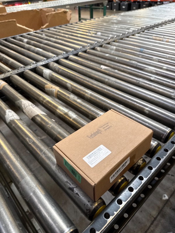 Photo 1 of Vertintong 6 Pcs Graduation Beach Ball Inflatable Beach Balls 16'' Congrats Grad Sign Graduation Party Favors for Senior Teen Class of 2025 College Party Supplies(Blue)