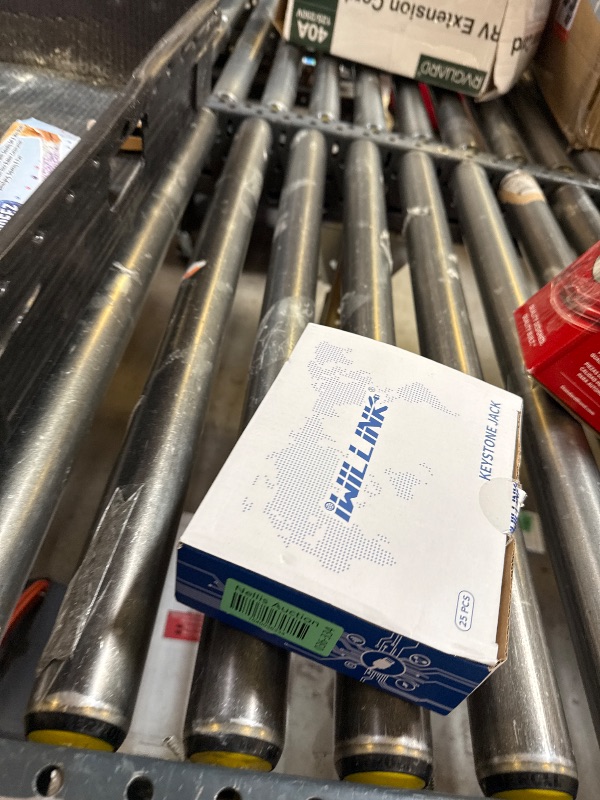 Photo 1 of iwillink Cat6 Coupler RJ45 Cat6 Shielded Coupler 25-Pack, Ethernet Coupler, Female to Female Cat6 Keystone Jack, STP Keystone Insert Inline Coupler, Silver