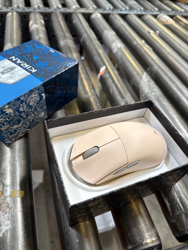 Photo 1 of Darmoshark M3 Wireless Gaming Mouse,Tri-Mode 2.4G/USB-C/Bluetooth Mouse Up to 26000DPI,PAW3395 optical sensor Lightweight 58g,5 programmable button 500MAh Battery Life,Computer Mouse for Laptop,PC,Mac