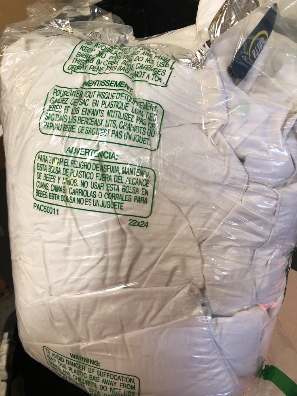 Photo 1 of Serta Goose Feather Down Fiber Cotton Comforter Queen Size - 100% Cotton Duvet Insert - Hotel Luxury Hypoallergenic Bedding Comforter All Season Medium Warmth 90 x 90 Inch White