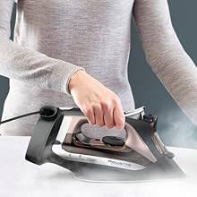 Photo 1 of Rowenta Steam Iron Access Steam Vertical Steaming 