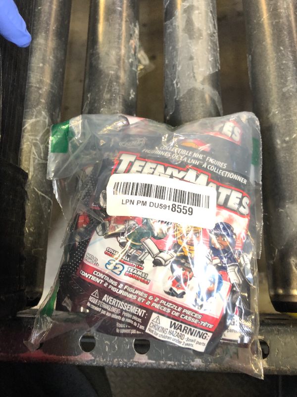 Photo 1 of Teenymates Party Animal 2021 NHL Series 8 Hockey Figures Gift Set Party Bundle, Lot of 6 Mystery Packs