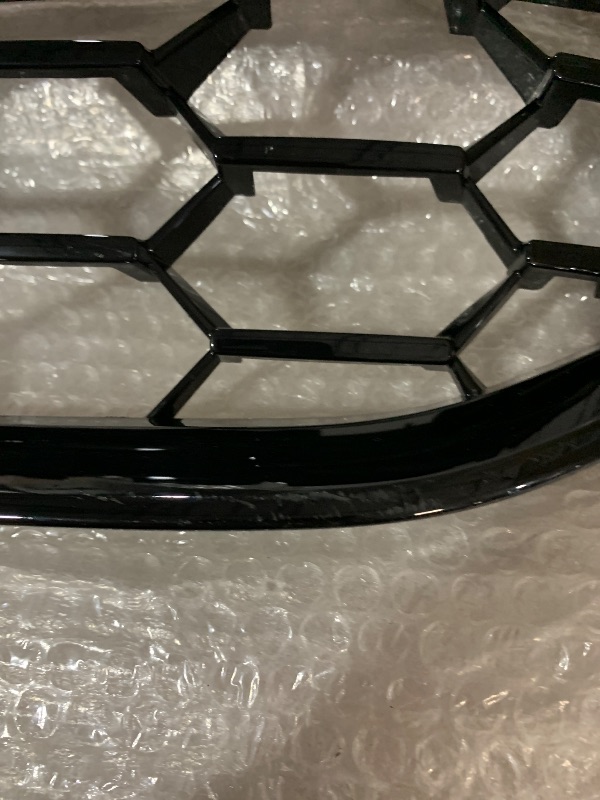 Photo 1 of ***(MINOR DAMAGE/ SEE NOTES)***BILLDIO G20 Grill - Black Kidney Grille Compatible With 2023-IN BMW 3 Series G20 320i/330e/330i/M340i Gloss Black Diamond