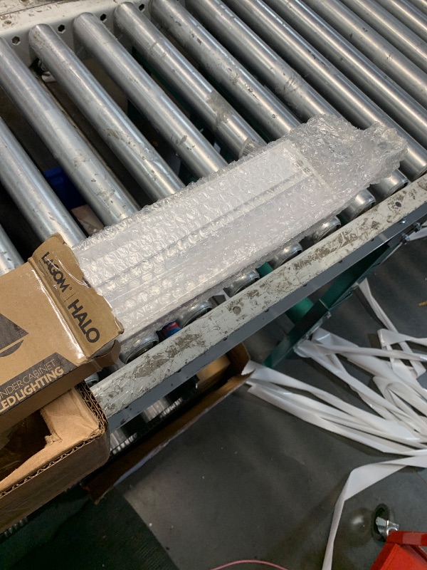 Photo 1 of (UNTESTED) (USED/FAIR) LAGOM 40" Direct Wire Dimmable LED Under Cabinet Lights, Selectable 2700K/4000K/5000K, Selectable Brightness, White Finish, UC0140WH27