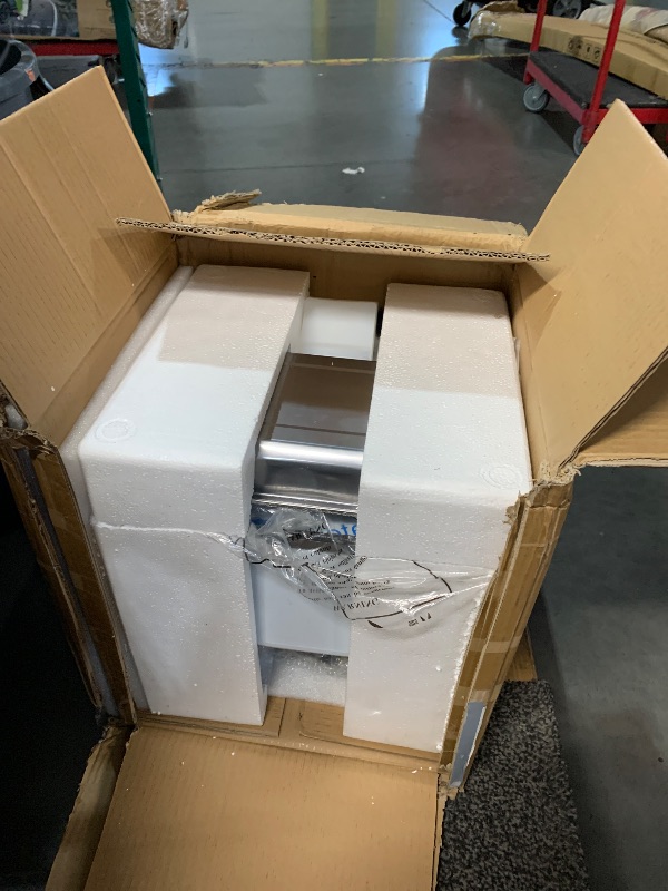 Photo 1 of (PARTS) (UNABLE TO TEST TOTAL FUNCTIONALITY)  NEWTRY Commercial Meat Cutter Machine, 5mm Blade, Save Time, Easy to Clean, Slices Strips Cubes 3 in 1, 110V US Plug
