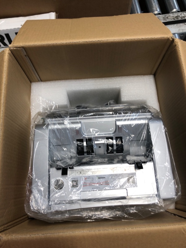 Photo 1 of MUNBYN IMC01 Bank Grade Money Counter Machine Mixed Denomination, 2CIS/UV/IR/MG/MT Counterfeit Detection, Serial Number, MUL Currency Cash Counter, Printer Compatible Bill Value Counter (Silver)