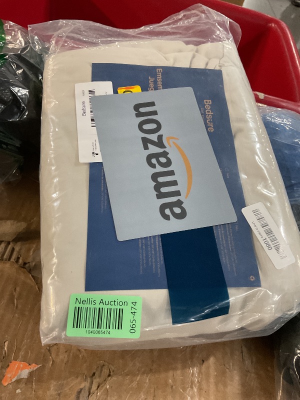 Photo 1 of Bedsure Duvet Cover Full Size - 3 Pieces Prewashed Extra Soft Bedding Set, Includes 1 Duvet Cover 80x90 Inches with Zipper Closure & 2 Pillow Shams, Linen, Comforter Not Included