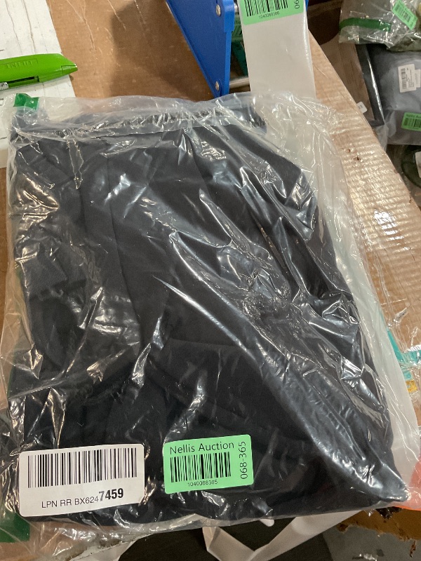 Photo 1 of (BAGGED) (USED/FAIR) Hanes Men's Pullover EcoSmart Hooded Sweatshirt, Black, Medium