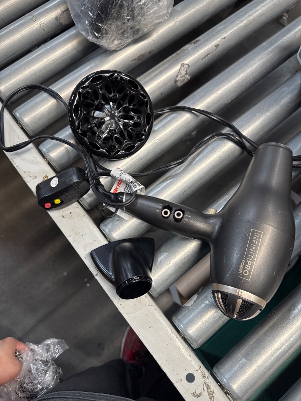 Photo 1 of ** For parts only** don’t work**
INFINITIPRO BY CONAIR FloMotion Pro Hair Dryer | Personalize Your Drying Experience with Adjustable Airflow | Includes Diffuser and Concentrator