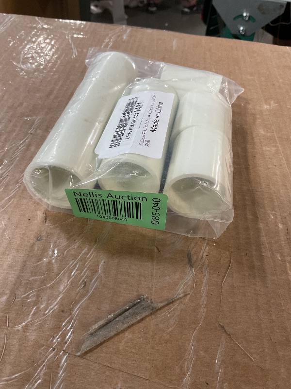 Photo 1 of HayEastdor 9PCS 1 Inch PVC Pipe Coupling Adapter Pipe Fitting Connectors Socket x Socket for Sprinkler, Drip Irrigation System, Pipes Extension HE050-1