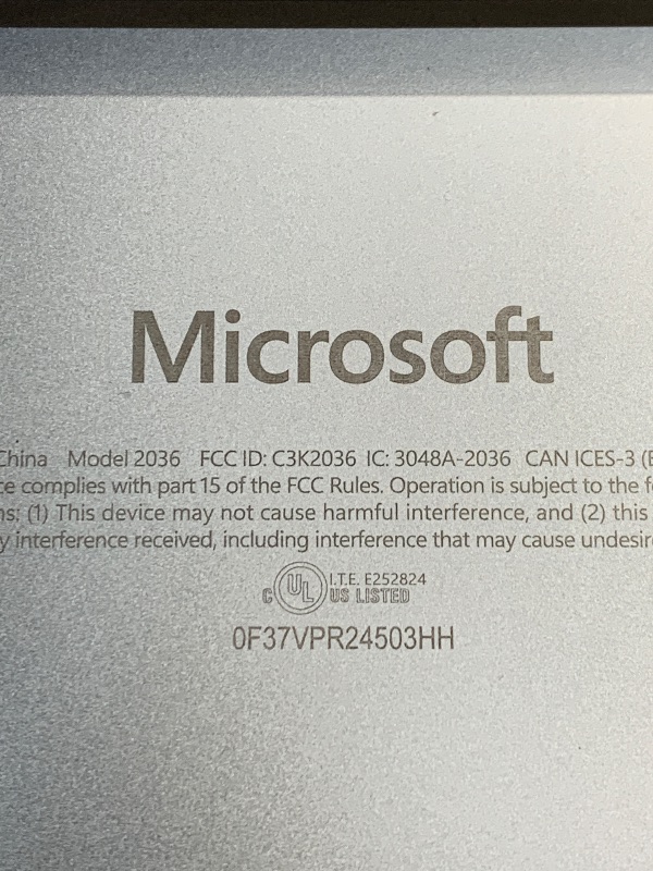 Photo 1 of (HARDWARE ERROR) (SEE PHOTOS) (WONT FUNCTION PROPERLY) Microsoft Surface Laptop (2024), Windows 11 Copilot+ PC, 13.8" Touchscreen Display, Snapdragon X Plus (10 core), 16GB RAM, 512GB SSD Storage, Sapphire