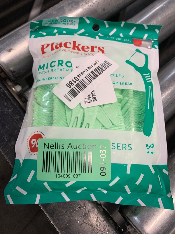Photo 1 of Plackers Micro Line Dental Floss Picks, Fold-Out FlipPick, Tuffloss, Easy Storage with Sure-Zip Seal, Fresh Mint Flavor, 90 Count (Pack of 3) (Packaging May Vary)