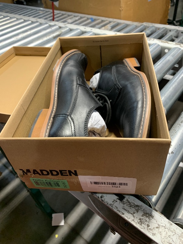 Photo 1 of (see all images) Madden Men's M-ALLOU Oxford, Black, 9.5