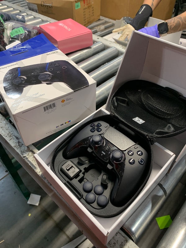 Photo 1 of PlayStation DualSense Edge Wireless Controller - Midnight Black