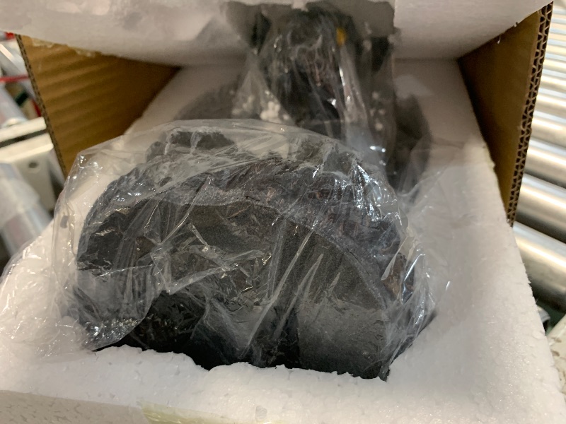 Photo 1 of Lovely Ran Large Winged Gargoyle Statue with Solar Lights Outdoor Gargoyle Statue Garden Guardian Sculpture Figurine Gothic Decor Gargoyle Monster Dragon Creep Scary Sculpture Patio Yard Lawn