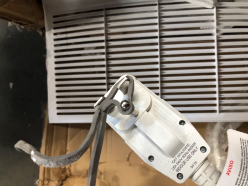 Photo 1 of ***USED - MAJOR DAMAGE - LIKELY MISSING PARTS - SEE PICTURES - UNABLE TO TEST***
Keystone 18,800 BTU Window-Wall Air Conditioner with 16,000 BTU Supplemental Heating, 230V, Window and Wall AC Unit for Living Room, Apartment, Large Rooms up to 1000 Sq.Ft.